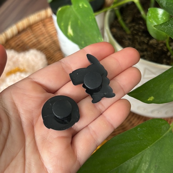 Pokémon Pikachu Crocs Jibitz - Picture 2 of 2